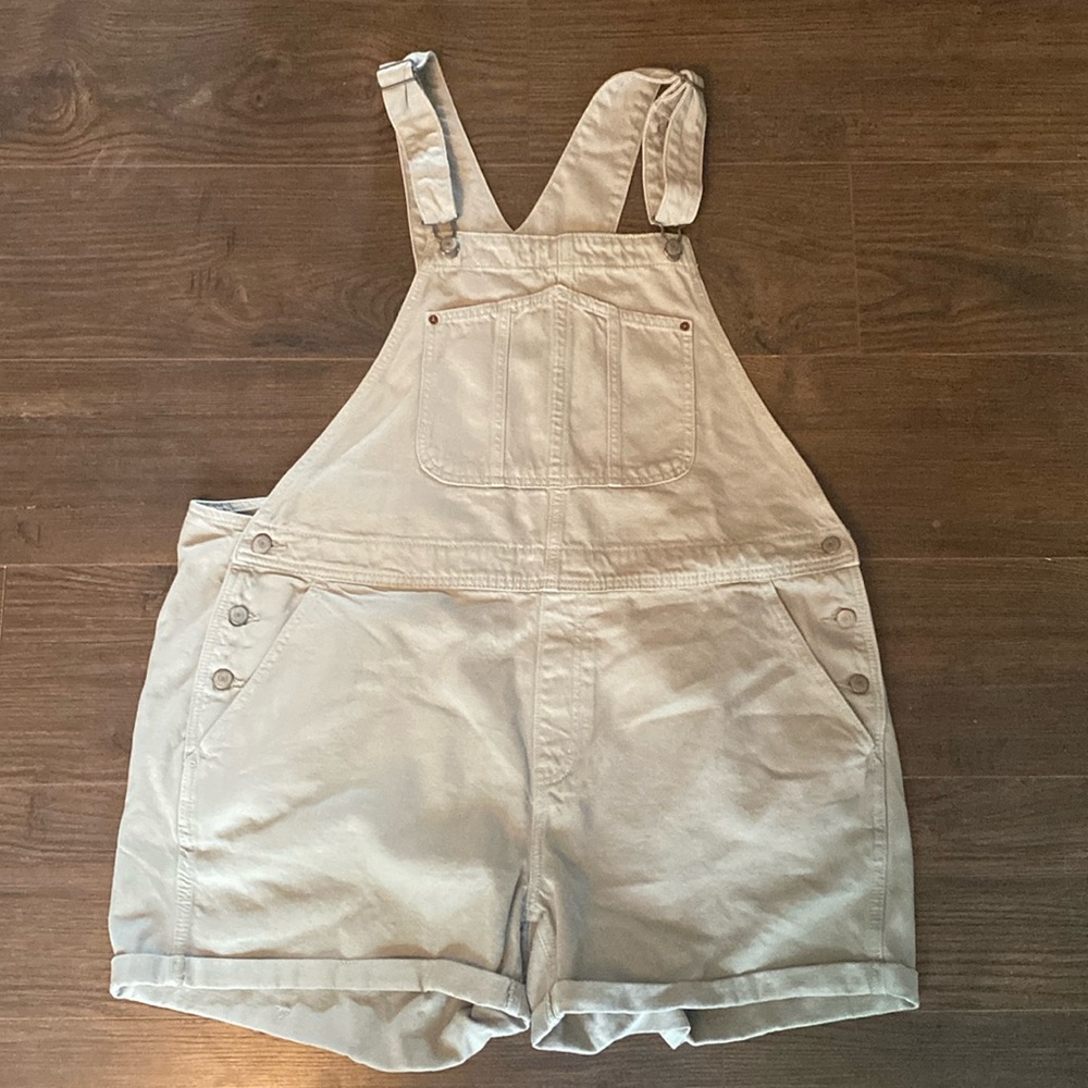 Old Navy short overalls